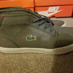 💎Lacoste Mid-top💎Really Great Looking Shoe💎